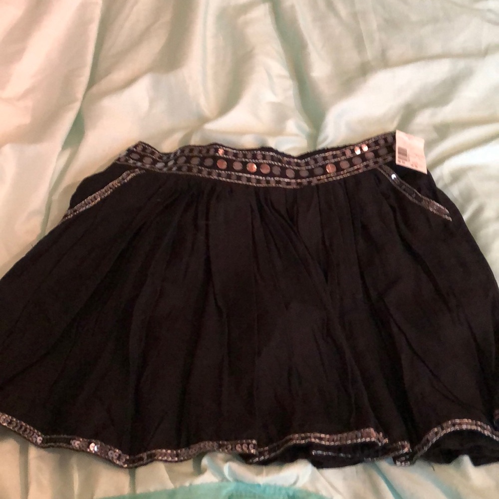 Black skirt